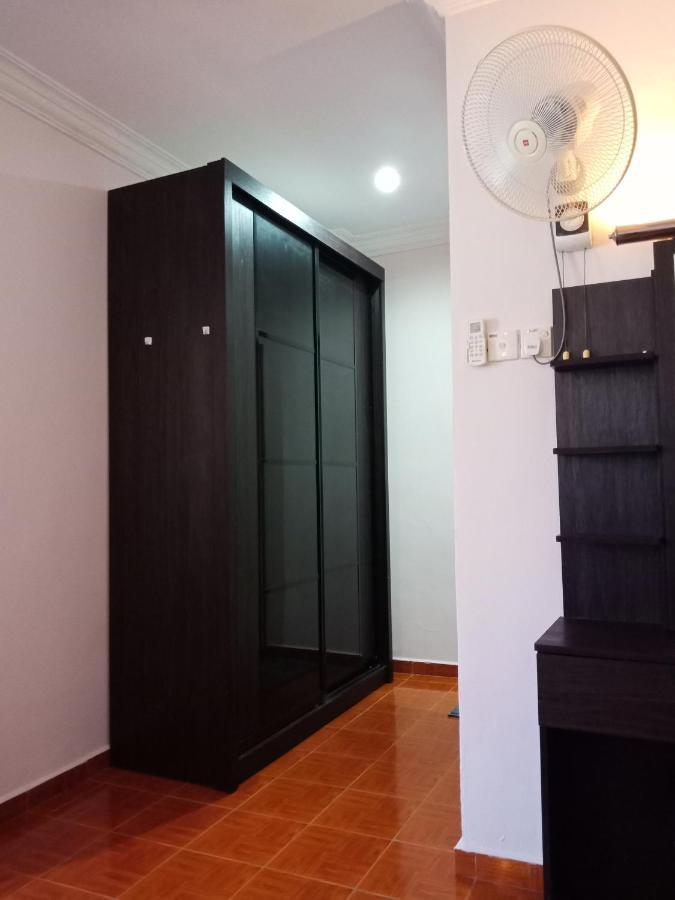 Glory Beach Resort Private Penthouse Port Dickson Esterno foto