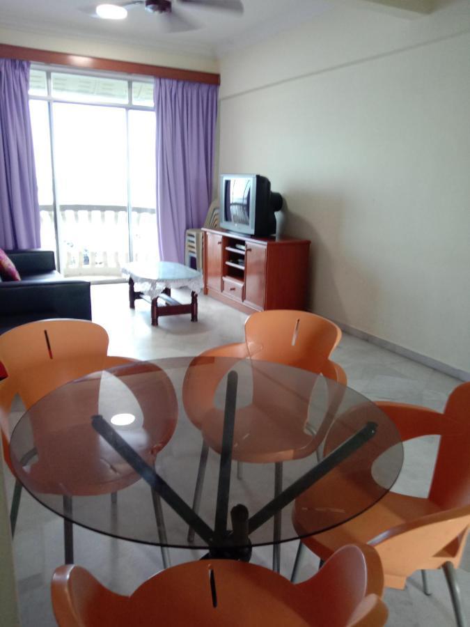 Glory Beach Resort Private Penthouse Port Dickson Esterno foto