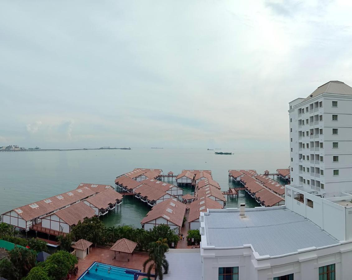 Glory Beach Resort Private Penthouse Port Dickson Esterno foto